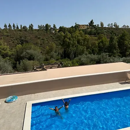 Blue Paradise Relax Con Piscina A Pochi Minuti Da Cagliari E Dal Mare לינה וארוחת בוקר 4*